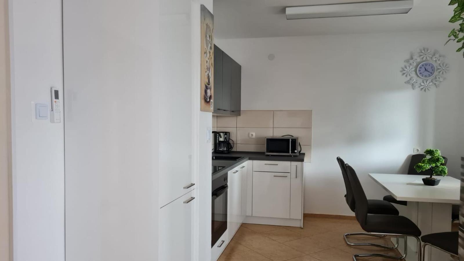 Apartman Joki Novi Vinodolski Eksteriør billede